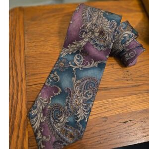 Graham & Lockwood London England Silk Necktie Paisley Floral Pattern 4" x 59"